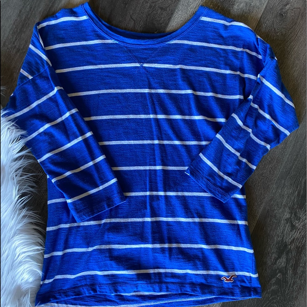 Juniors Hollister long sleeve shirt